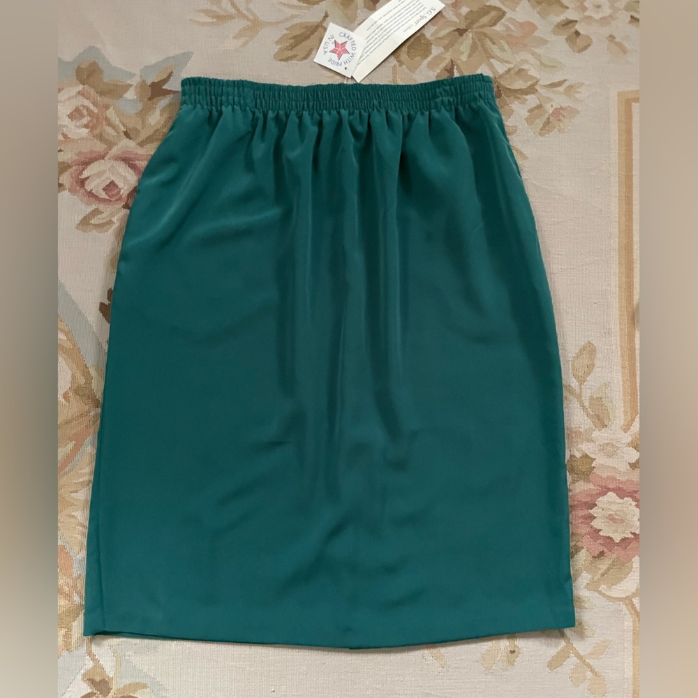 Large Emerald green S.G. Sport skirt